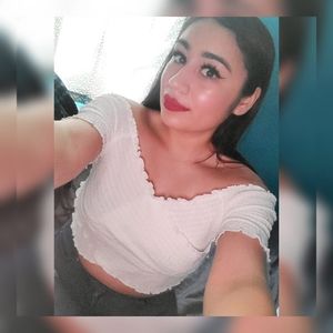 Meet your Posher, Sandy